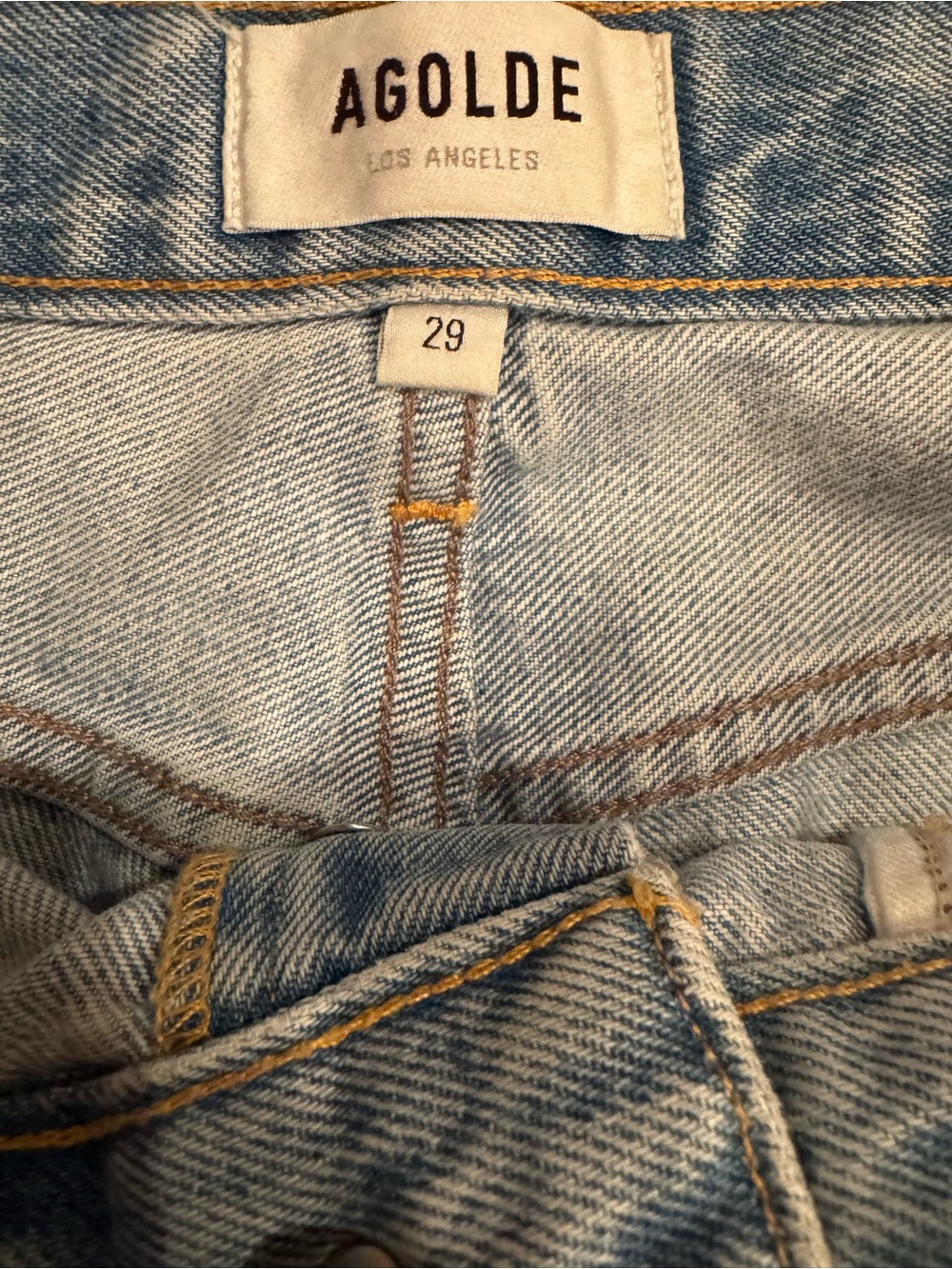 AGOLDE Parker Vintage Cutoff Denim Shorts – Size 29, Light Wash, Distressed EUC - Picture 3 of 6